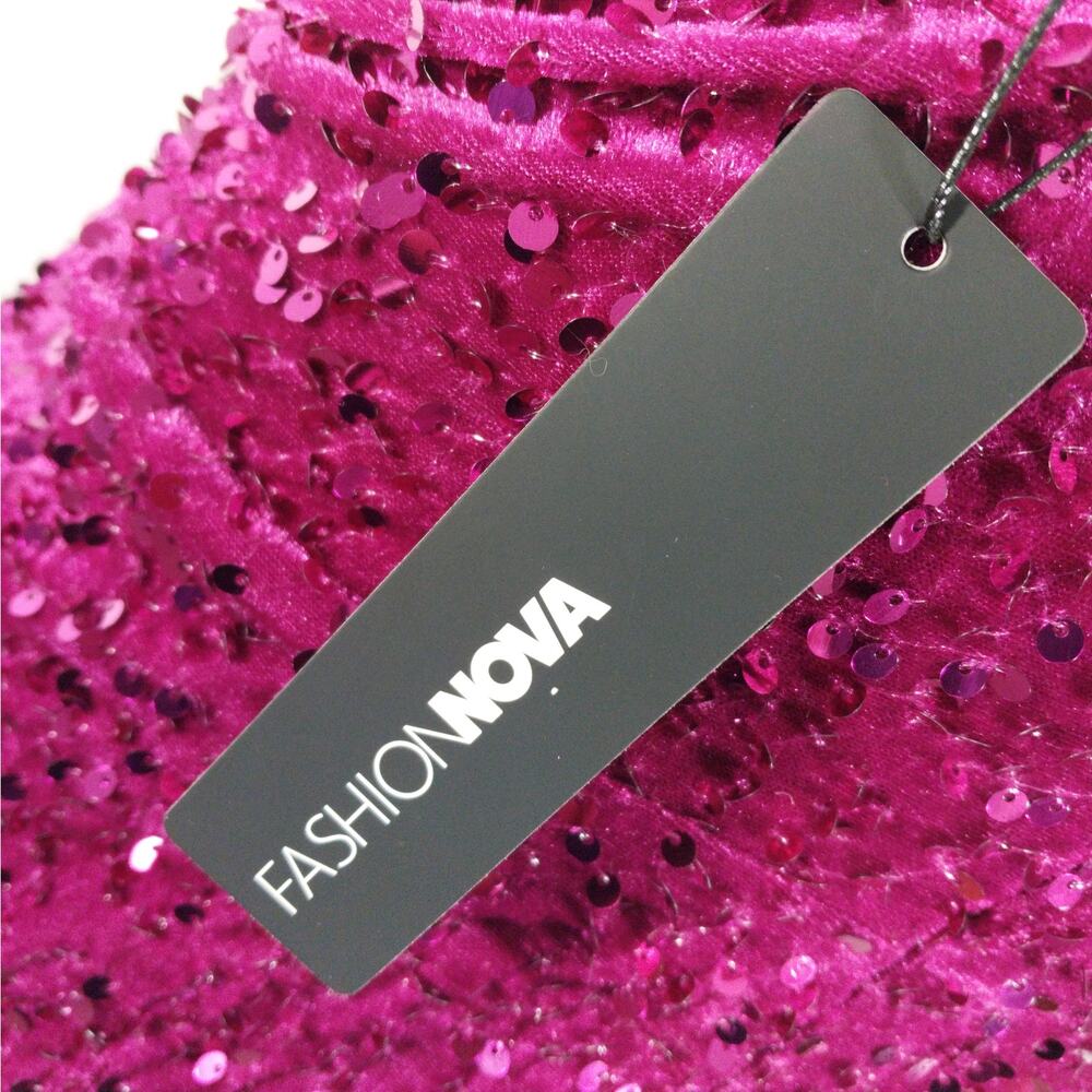 NWT! FASHION NOVA! DEEP FUSCHIA PINK/RED SEQUINNED STRETCH VELVET GOWN! 2X - Picture 10 of 14